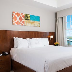 Ocean Front 1 Bedroom Suite